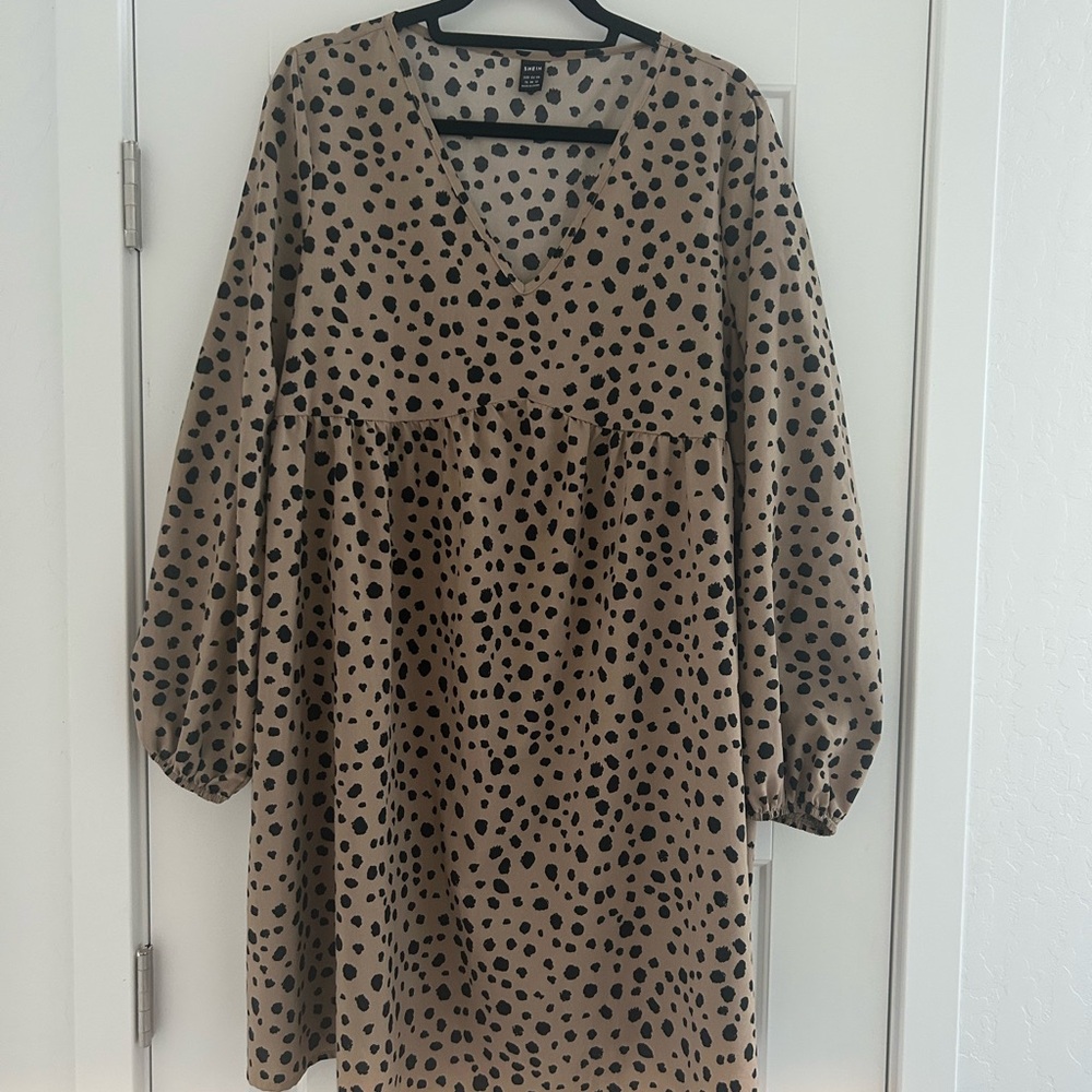 SHEIN Tan and Black Spotted XL dress